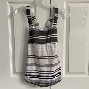 Lululemon racerback tank top workout top